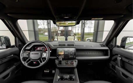 Land Rover Defender II, 2026 год, 15 510 000 рублей, 12 фотография