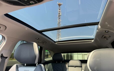 Geely Atlas, 2024 год, 2 700 000 рублей, 18 фотография