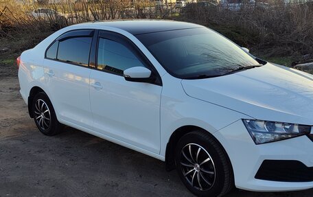 Skoda Rapid II, 2021 год, 1 420 000 рублей, 2 фотография