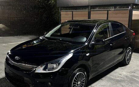 KIA Rio IV, 2018 год, 1 400 000 рублей, 6 фотография