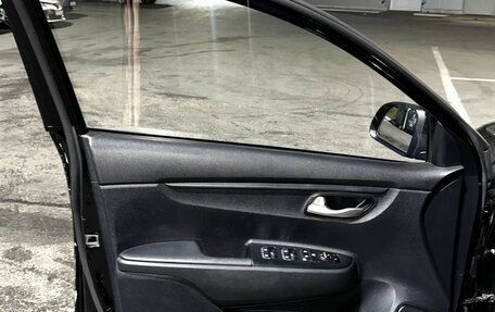 KIA Rio IV, 2018 год, 1 400 000 рублей, 27 фотография