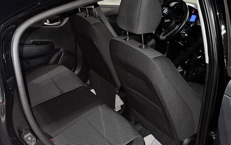 KIA Rio IV, 2018 год, 1 400 000 рублей, 24 фотография