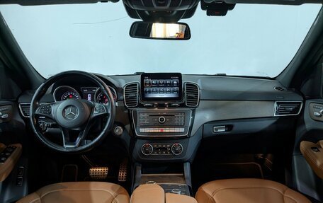 Mercedes-Benz GLS, 2016 год, 4 000 000 рублей, 28 фотография