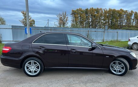 Mercedes-Benz E-Класс, 2012 год, 1 385 000 рублей, 3 фотография