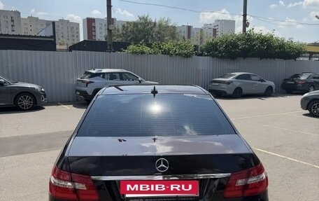 Mercedes-Benz E-Класс, 2012 год, 1 385 000 рублей, 9 фотография