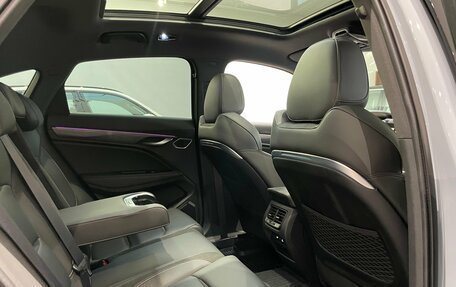 Geely Tugella FY11, 2023 год, 3 300 000 рублей, 10 фотография
