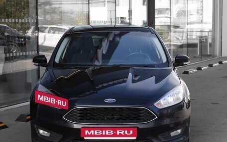 Ford Focus III, 2017 год, 949 000 рублей, 2 фотография