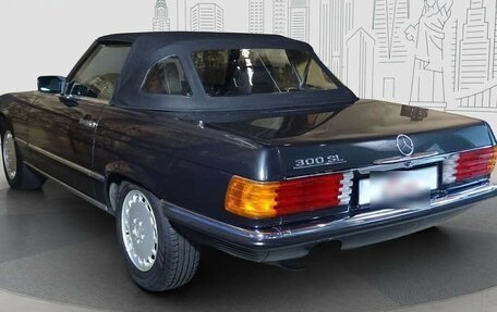 Mercedes-Benz SL-Класс, 1989 год, 5 540 000 рублей, 6 фотография