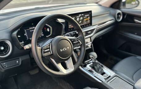 KIA K3, 2022 год, 2 200 000 рублей, 8 фотография