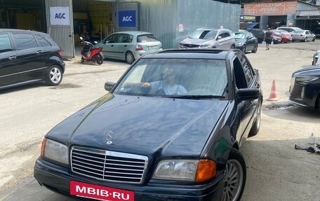 Mercedes-Benz C-Класс, 1997 год, 330 000 рублей, 3 фотография