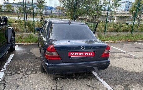 Mercedes-Benz C-Класс, 1997 год, 330 000 рублей, 4 фотография