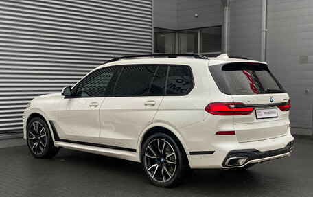 BMW X7, 2021 год, 7 490 000 рублей, 8 фотография