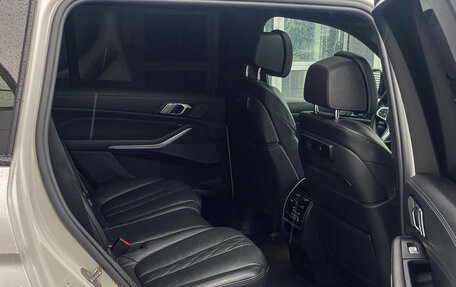 BMW X7, 2021 год, 7 490 000 рублей, 11 фотография