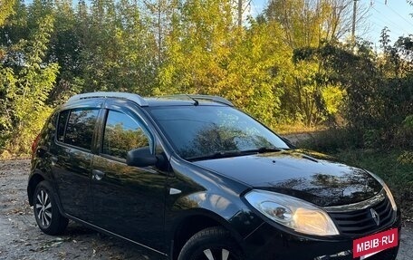 Renault Sandero I, 2014 год, 623 000 рублей, 2 фотография
