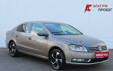 Volkswagen Passat B7, 2011 год, 830 000 рублей, 3 фотография