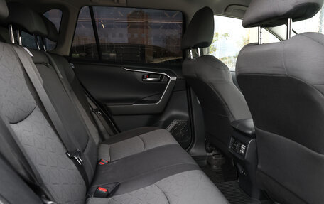 Toyota RAV4, 2020 год, 2 849 000 рублей, 11 фотография