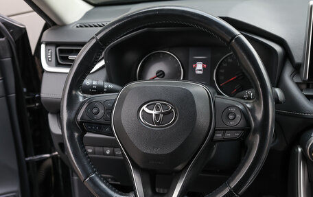 Toyota RAV4, 2020 год, 2 849 000 рублей, 16 фотография