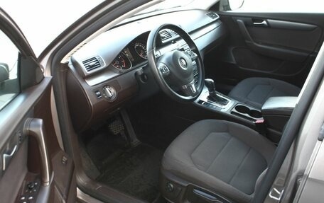 Volkswagen Passat B7, 2011 год, 830 000 рублей, 20 фотография