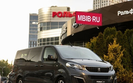 Peugeot Traveller I, 2022 год, 3 328 000 рублей, 2 фотография