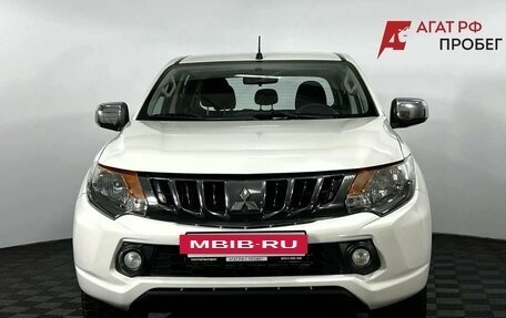 Mitsubishi L200 IV рестайлинг, 2017 год, 2 490 000 рублей, 3 фотография