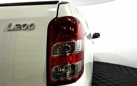 Mitsubishi L200 IV рестайлинг, 2017 год, 2 490 000 рублей, 20 фотография