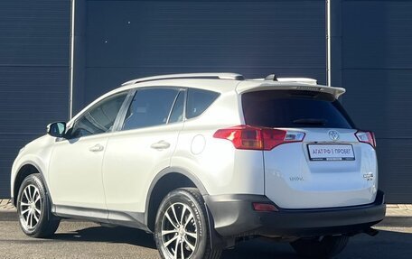 Toyota RAV4, 2014 год, 1 945 000 рублей, 7 фотография
