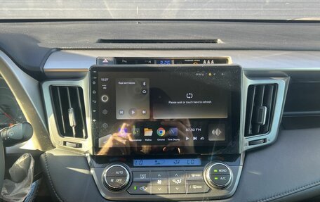 Toyota RAV4, 2014 год, 1 945 000 рублей, 16 фотография