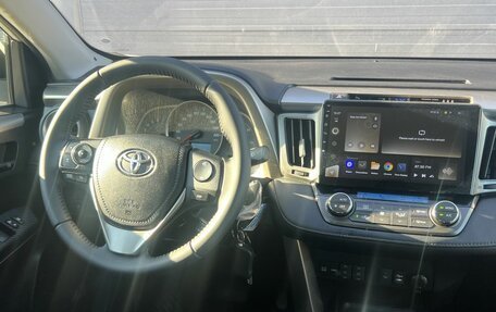 Toyota RAV4, 2014 год, 1 945 000 рублей, 15 фотография