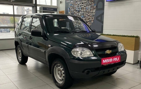 Chevrolet Niva I рестайлинг, 2015 год, 660 000 рублей, 3 фотография
