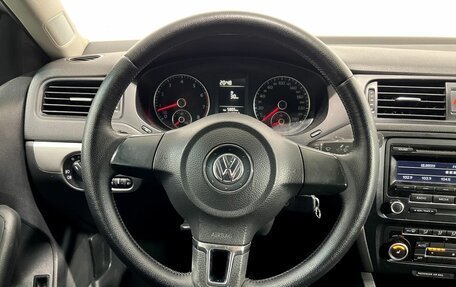Volkswagen Jetta VI, 2011 год, 650 000 рублей, 16 фотография