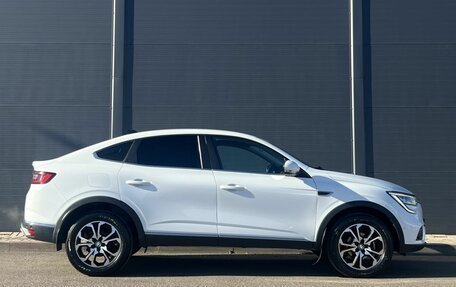 Renault Arkana I, 2022 год, 1 900 000 рублей, 4 фотография
