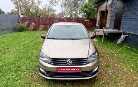 Volkswagen Polo VI (EU Market), 2018 год, 1 080 000 рублей, 1 фотография