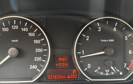 BMW 1 серия, 2010 год, 815 000 рублей, 16 фотография