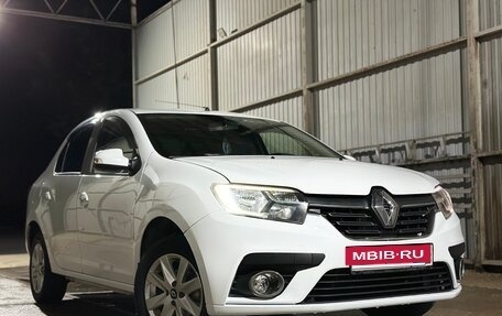 Renault Logan II, 2018 год, 510 000 рублей, 2 фотография