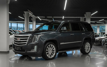 Cadillac Escalade IV, 2019 год, 4 250 000 рублей, 1 фотография