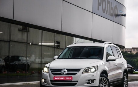Volkswagen Tiguan I, 2008 год, 685 000 рублей, 1 фотография