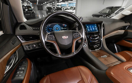 Cadillac Escalade IV, 2019 год, 4 250 000 рублей, 7 фотография