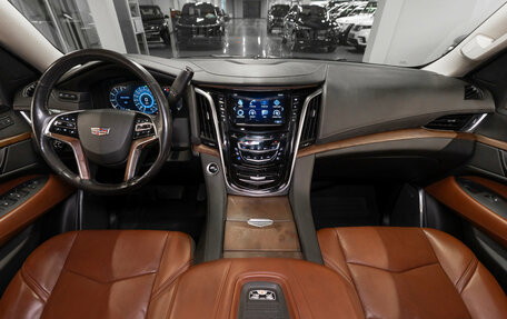 Cadillac Escalade IV, 2019 год, 4 250 000 рублей, 8 фотография