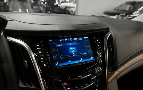 Cadillac Escalade IV, 2019 год, 4 250 000 рублей, 24 фотография