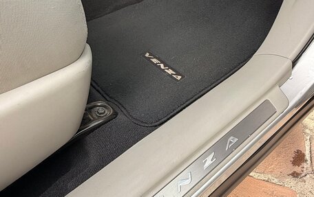 Toyota Venza I, 2011 год, 1 790 000 рублей, 15 фотография