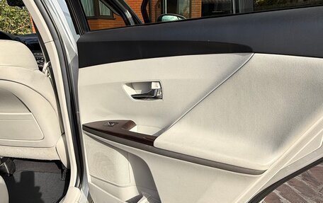 Toyota Venza I, 2011 год, 1 790 000 рублей, 13 фотография