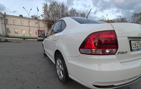 Volkswagen Polo VI (EU Market), 2015 год, 950 000 рублей, 11 фотография