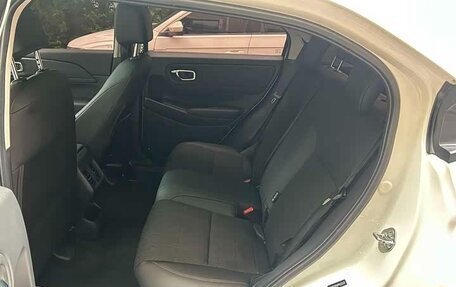 Honda Vezel, 2023 год, 1 395 401 рублей, 12 фотография