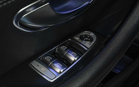 Mercedes-Benz E-Класс, 2019 год, 3 098 000 рублей, 20 фотография