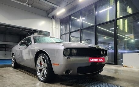 Dodge Challenger III рестайлинг 2, 2014 год, 2 100 000 рублей, 7 фотография