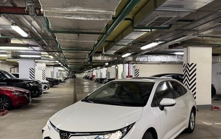 Toyota Corolla, 2021 год, 2 100 000 рублей, 1 фотография