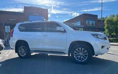 Toyota Land Cruiser Prado 150 рестайлинг 2, 2019 год, 5 350 000 рублей, 3 фотография