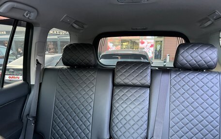 Toyota Land Cruiser Prado 150 рестайлинг 2, 2019 год, 5 350 000 рублей, 24 фотография