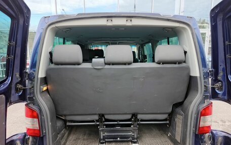 Volkswagen Caravelle T5, 2007 год, 1 259 000 рублей, 12 фотография