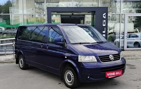 Volkswagen Caravelle T5, 2007 год, 1 259 000 рублей, 3 фотография